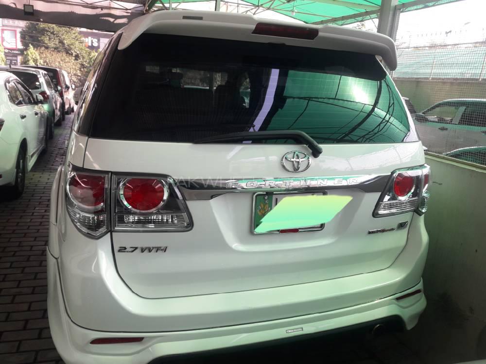 Toyota Fortuner 2015 for Sale in Lahore Toyota Fortuner 2015 for Sale in Lahore Image-2