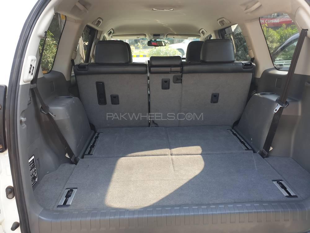 Toyota Prado 2011 for Sale in Lahore Toyota Prado 2011 for Sale in Lahore Image-2