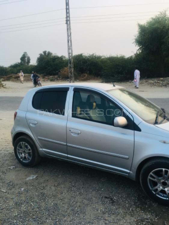 Toyota Vitz 2000 for Sale in Peshawar Toyota Vitz 2000 for Sale in Peshawar Image-19