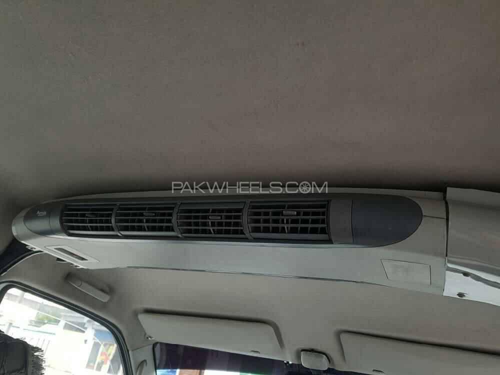Toyota Lite Ace 2010 for Sale in Swat Toyota Lite Ace 2010 for Sale in Swat Image-12