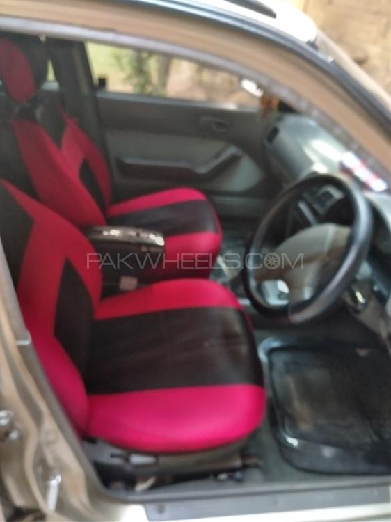 Suzuki Cultus 2006 for Sale in Sahiwal Suzuki Cultus 2006 for Sale in Sahiwal Image-5