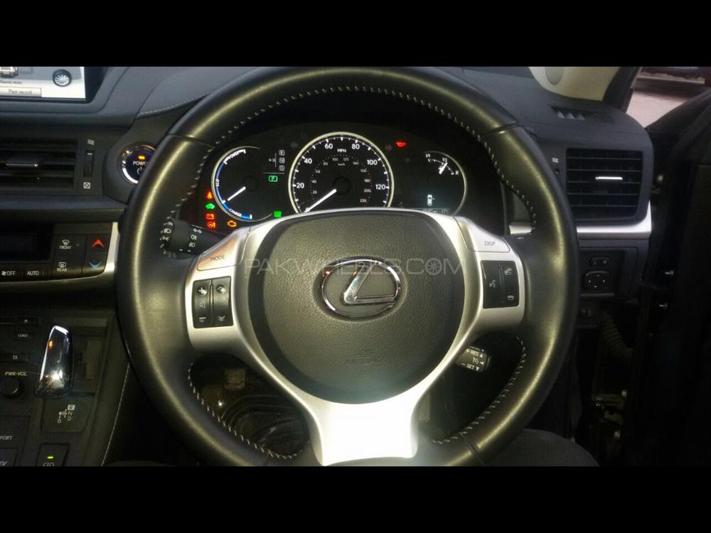 Lexus CT200h 2012 for Sale in Islamabad Lexus CT200h 2012 for Sale in Islamabad Image-12