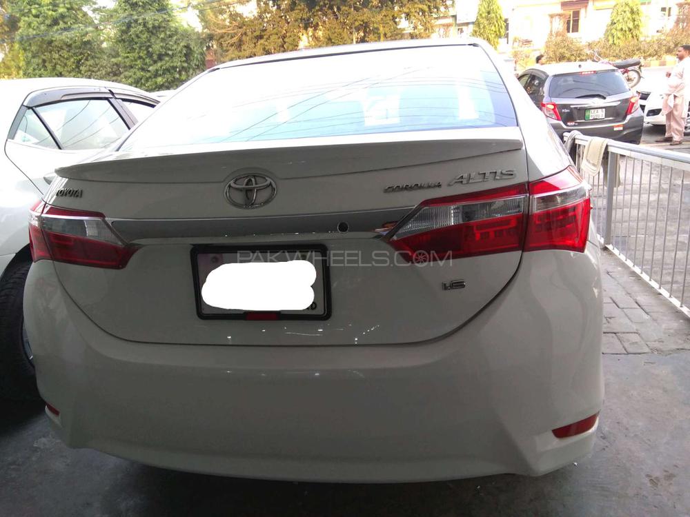 Toyota Corolla 2017 for Sale in Lahore Toyota Corolla 2017 for Sale in Lahore Image-12