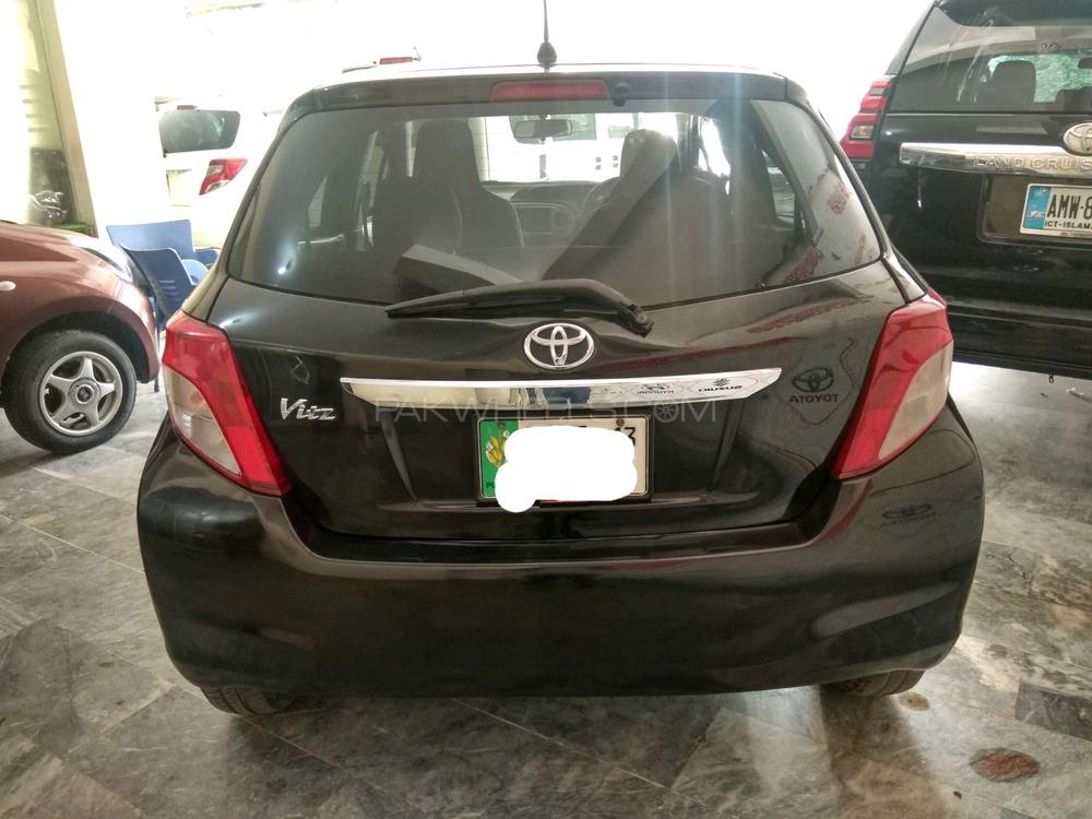 Toyota Vitz 2011 for Sale in Lahore Toyota Vitz 2011 for Sale in Lahore Image-12