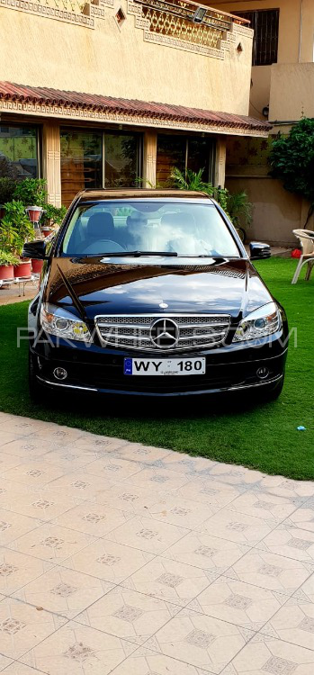 Mercedes Benz C Class - 2009  Mercedes Benz C Class - 2009  Image-2