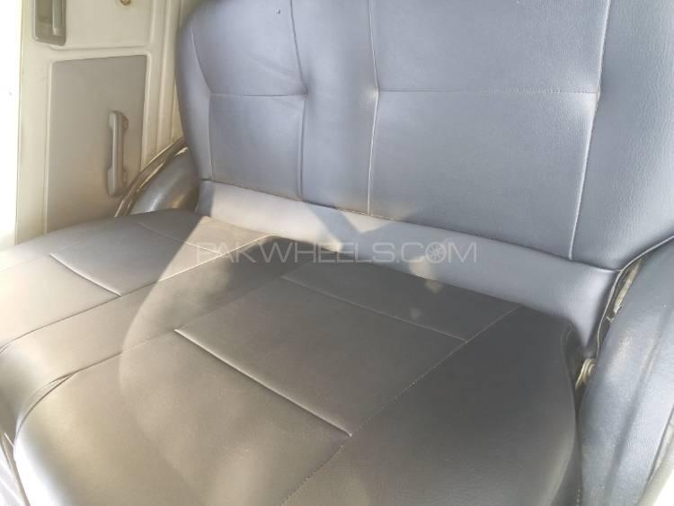 Suzuki Mehran 2011 for Sale in Faisalabad Suzuki Mehran 2011 for Sale in Faisalabad Image-9