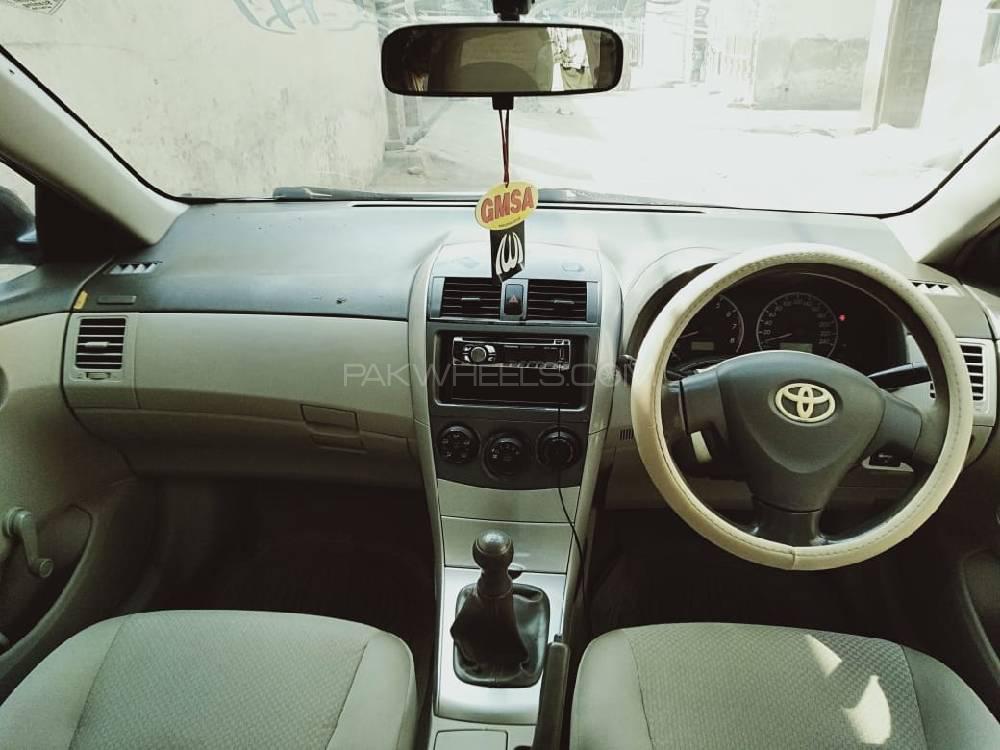 Toyota Corolla 2010 for Sale in Dera ismail khan Toyota Corolla 2010 for Sale in Dera ismail khan Image-9