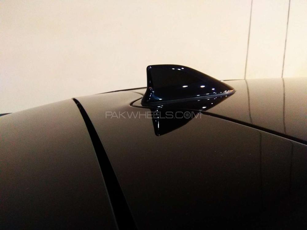 Toyota Prius 2016 for Sale in Lahore Toyota Prius 2016 for Sale in Lahore Image-10