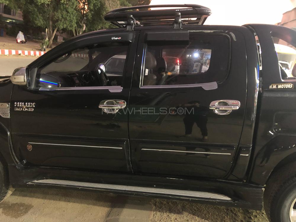 Toyota Hilux 2009 for Sale in Karachi Toyota Hilux 2009 for Sale in Karachi Image-4