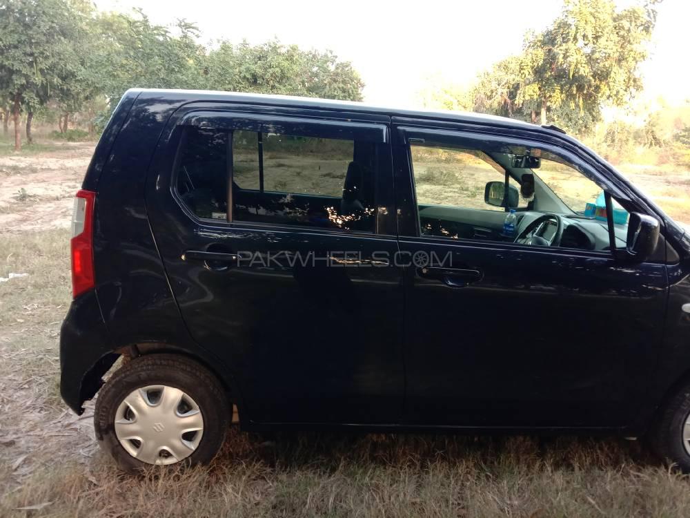 Suzuki Wagon R 2015 for Sale in Islamabad Suzuki Wagon R 2015 for Sale in Islamabad Image-2