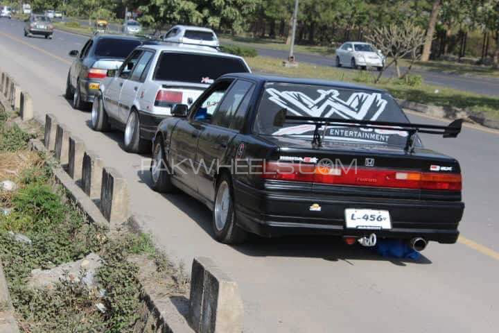 ہونڈا سوک - 1988  ہونڈا سوک - 1988  Image-2