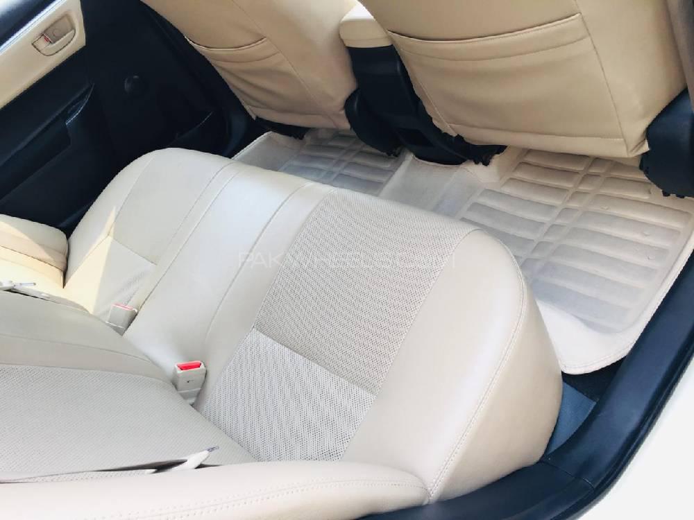 Toyota Corolla 2014 for Sale in Lahore Toyota Corolla 2014 for Sale in Lahore Image-11