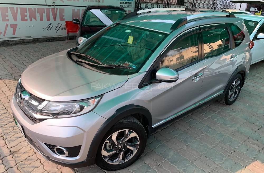 Honda BR-V 2017 for Sale in Lahore Honda BR-V 2017 for Sale in Lahore Image-2