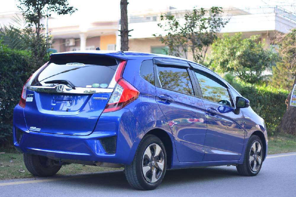 Honda Fit 2017 for Sale in Islamabad Honda Fit 2017 for Sale in Islamabad Image-5