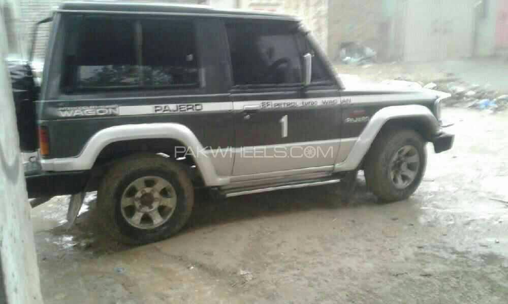 Mitsubishi Pajero 1987 for Sale in D.G.Khan Mitsubishi Pajero 1987 for Sale in D.G.Khan Image-2