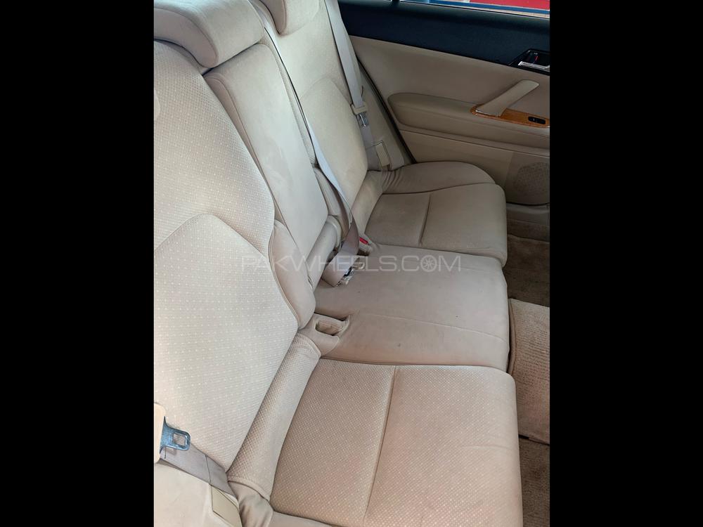 Toyota Mark X 2006 for Sale in Sialkot Toyota Mark X 2006 for Sale in Sialkot Image-7