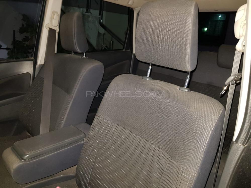 Daihatsu Move 2011 for Sale in Rawalpindi Daihatsu Move 2011 for Sale in Rawalpindi Image-5