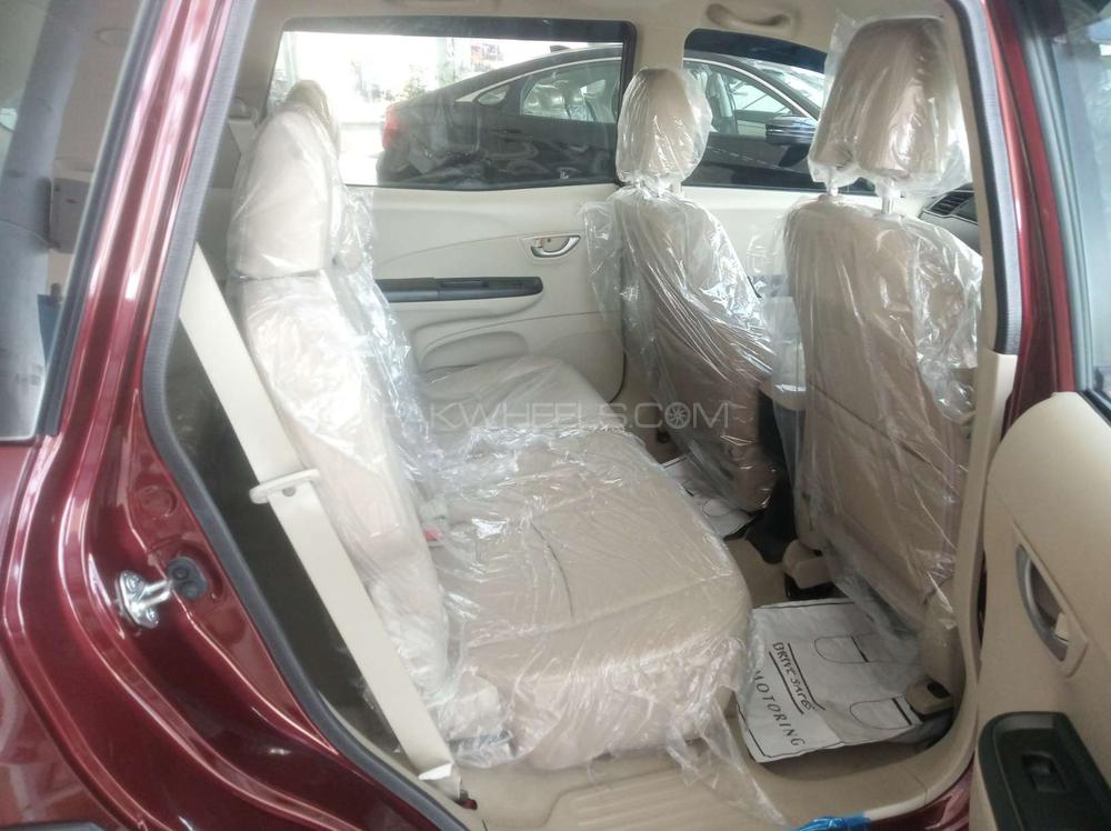 Honda BR-V 2019 for Sale in Faisalabad Honda BR-V 2019 for Sale in Faisalabad Image-12