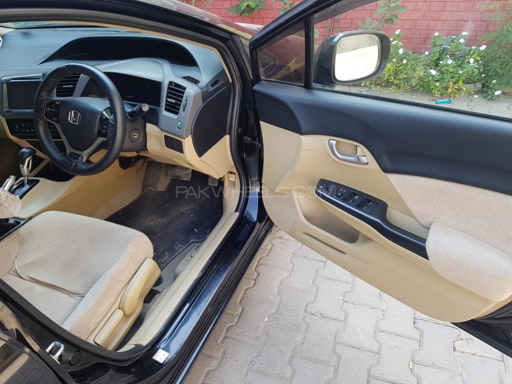 Honda Civic 2014 for Sale in Multan Honda Civic 2014 for Sale in Multan Image-21