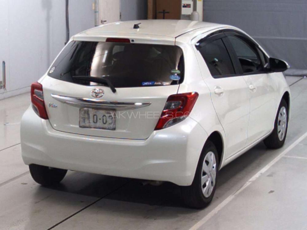 Toyota Vitz 2016 for Sale in Sialkot Toyota Vitz 2016 for Sale in Sialkot Image-9