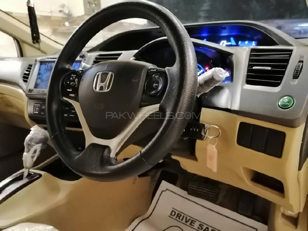 Honda Civic 2015 for Sale in Karachi Honda Civic 2015 for Sale in Karachi Image-19
