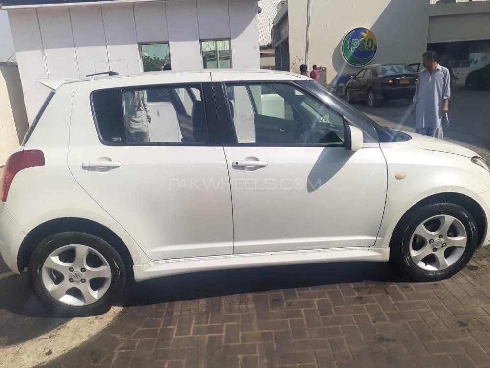 Suzuki Swift 2006 for Sale in Karachi Suzuki Swift 2006 for Sale in Karachi Image-6