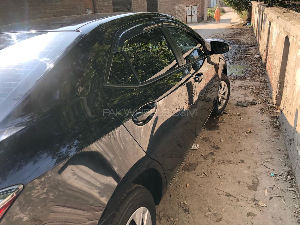 Toyota Corolla 2019 for Sale in Gujranwala Toyota Corolla 2019 for Sale in Gujranwala Image-3