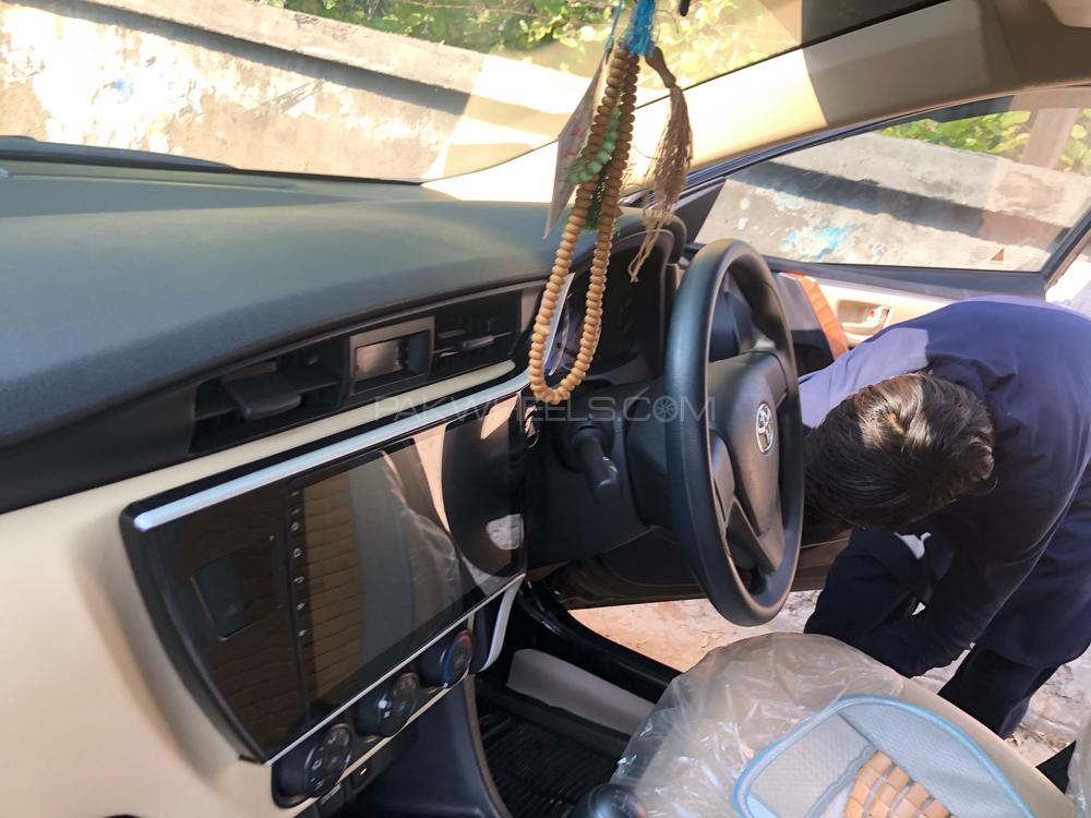 Toyota Corolla 2019 for Sale in Gujranwala Toyota Corolla 2019 for Sale in Gujranwala Image-9