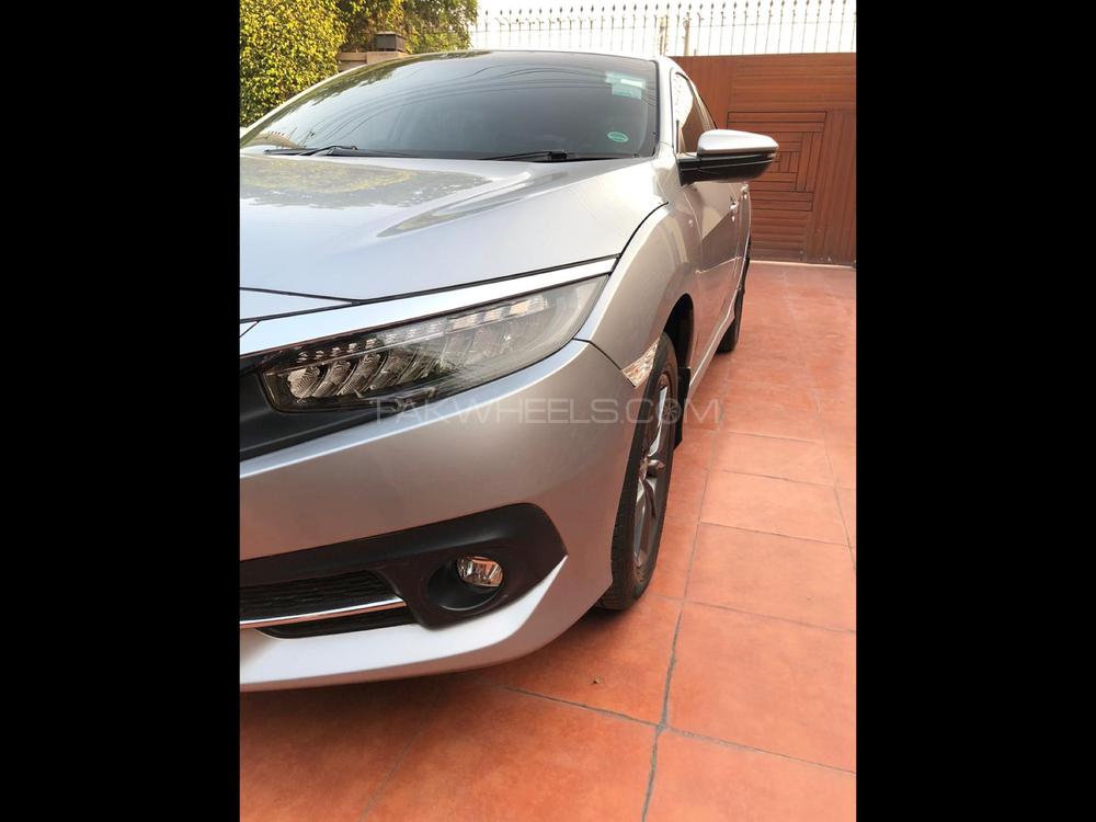 Honda Civic 2018 for Sale in Multan Honda Civic 2018 for Sale in Multan Image-9