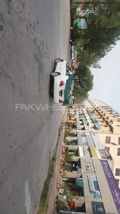 Toyota Camry - 2005  Toyota Camry - 2005  Image-4