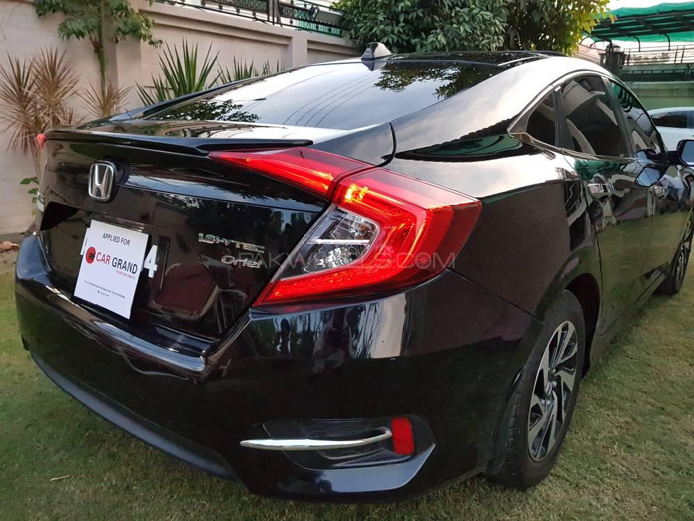 Honda Civic 2017 for Sale in Peshawar Honda Civic 2017 for Sale in Peshawar Image-5