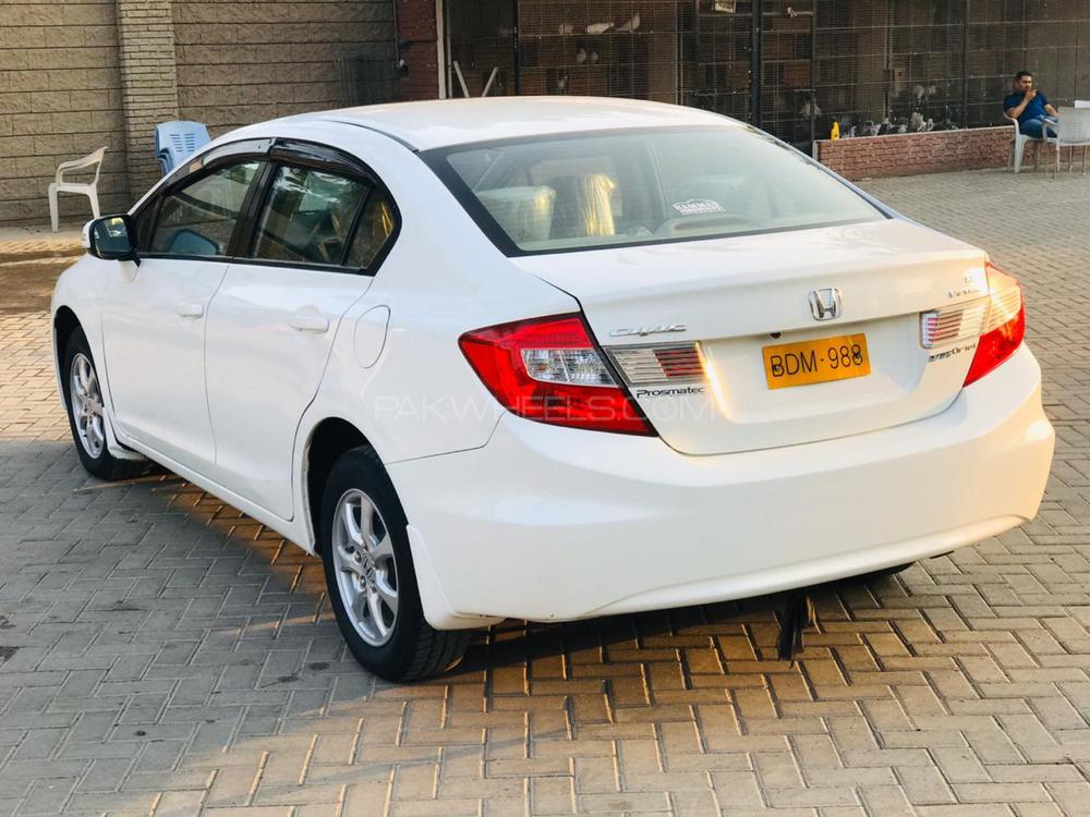 Honda Civic 2015 for Sale in Karachi Honda Civic 2015 for Sale in Karachi Image-5