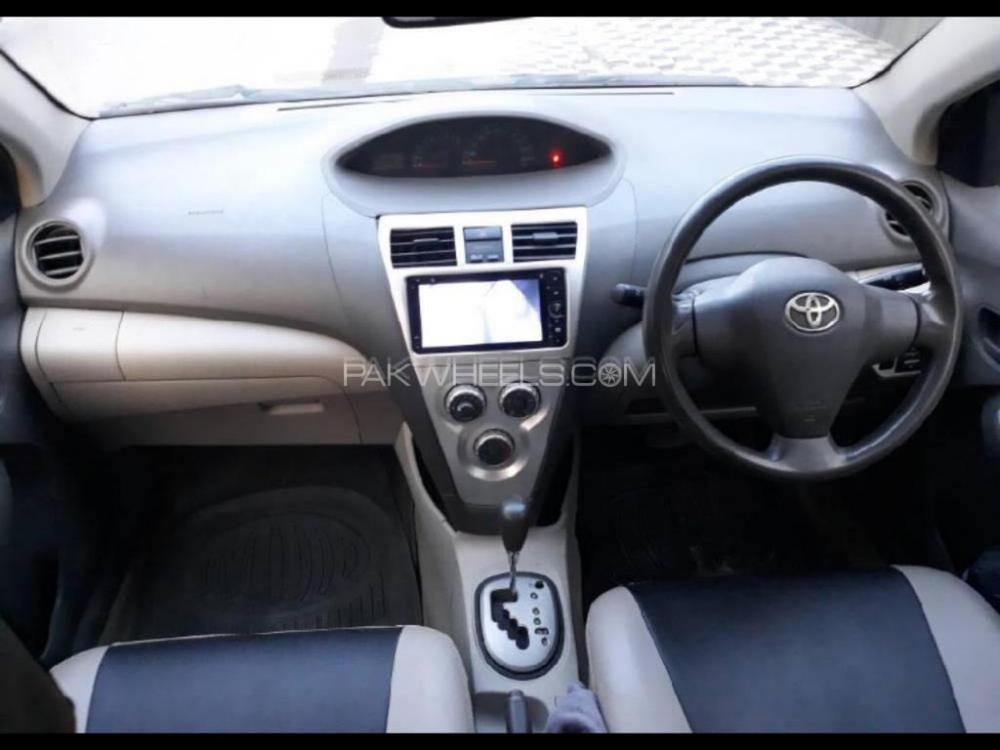 Toyota Belta 2010 for Sale in Lahore Toyota Belta 2010 for Sale in Lahore Image-6
