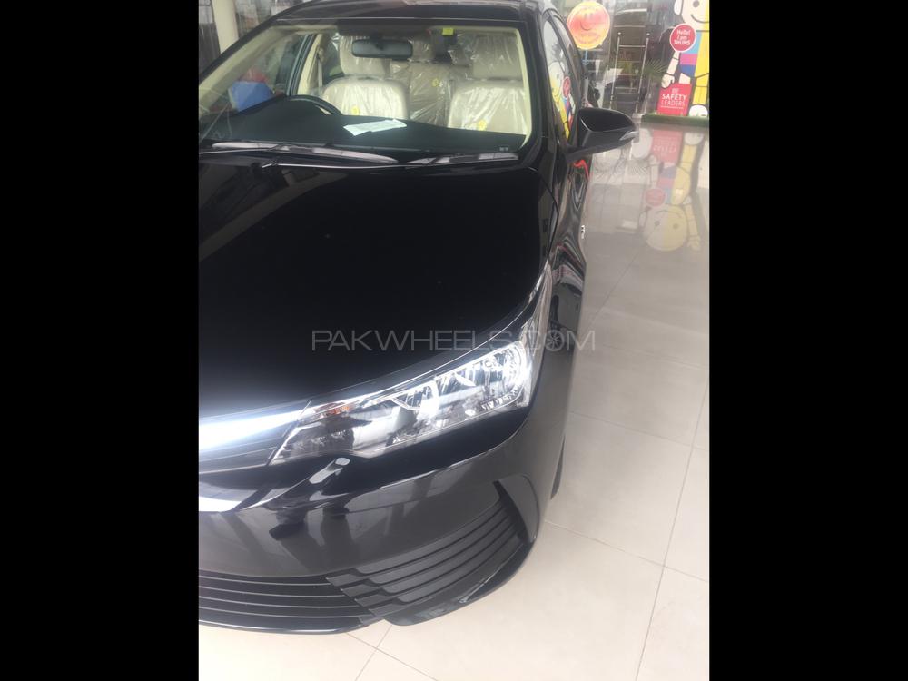 Toyota Corolla 2019 for Sale in Peshawar Toyota Corolla 2019 for Sale in Peshawar Image-2