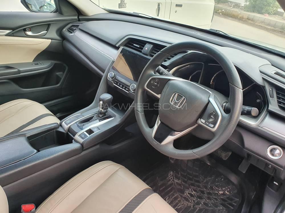 Honda Civic 2017 for Sale in Peshawar Honda Civic 2017 for Sale in Peshawar Image-10