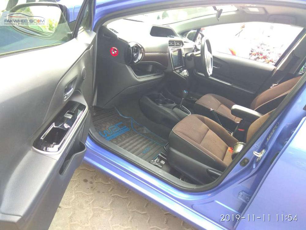 Toyota Aqua 2016 for Sale in Lahore Toyota Aqua 2016 for Sale in Lahore Image-9
