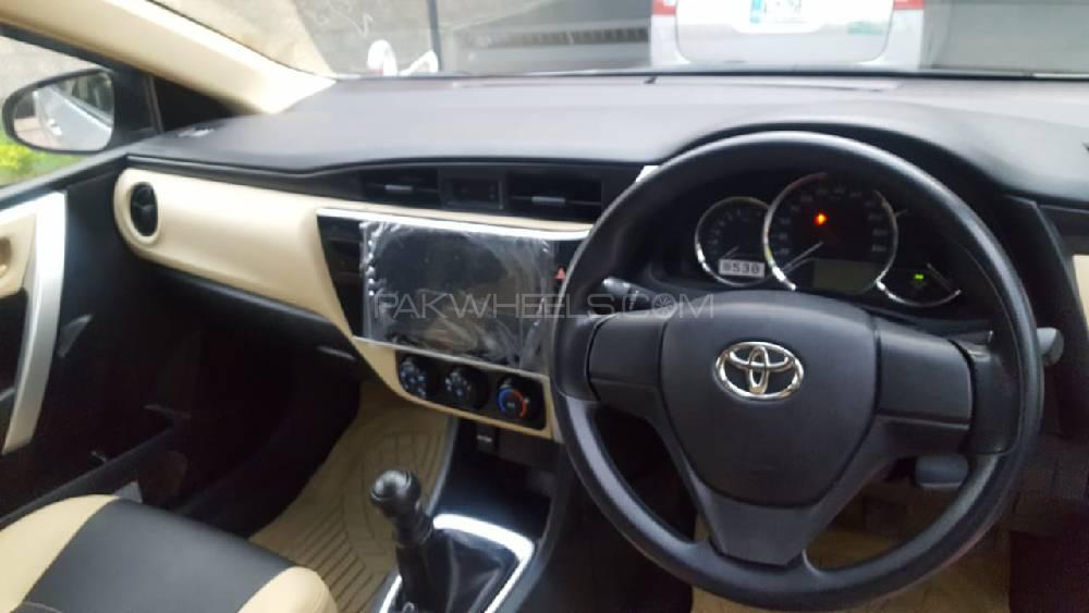 Toyota Corolla 2018 for Sale in Islamabad Toyota Corolla 2018 for Sale in Islamabad Image-16