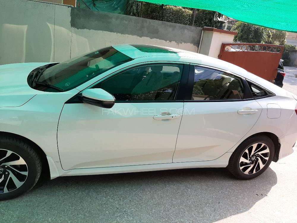 Honda Civic 2017 for Sale in Lahore Honda Civic 2017 for Sale in Lahore Image-2