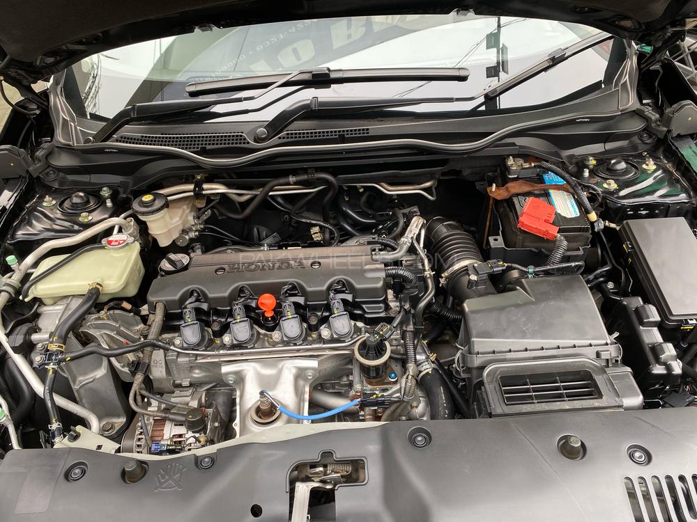 Honda Civic 2017 for Sale in Lahore Honda Civic 2017 for Sale in Lahore Image-8