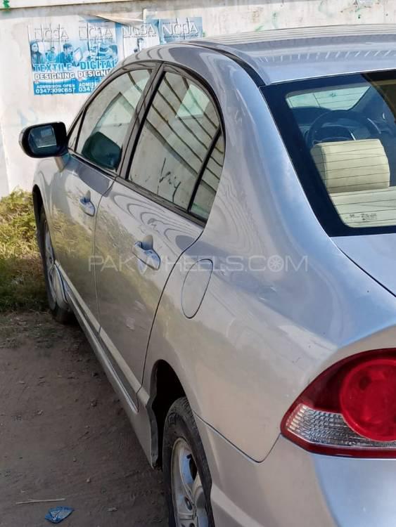 Honda Civic 2011 for Sale in Karachi Honda Civic 2011 for Sale in Karachi Image-4