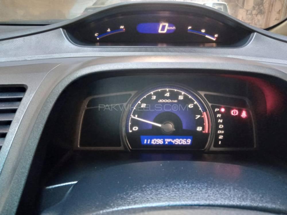 Honda Civic 2011 for Sale in Karachi Honda Civic 2011 for Sale in Karachi Image-9