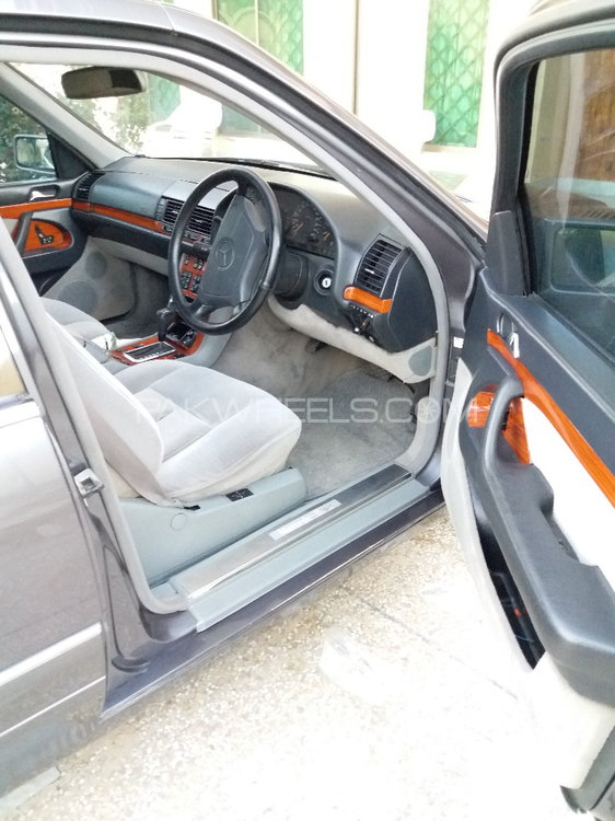 Mercedes Benz S Class - 1995  Mercedes Benz S Class - 1995  Image-5