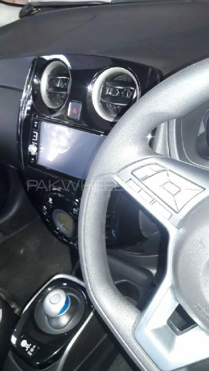 Nissan Note 2016 for Sale in Multan Nissan Note 2016 for Sale in Multan Image-6