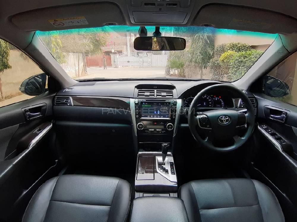 Toyota Camry 2013 for Sale in Lahore Toyota Camry 2013 for Sale in Lahore Image-5