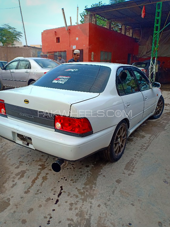 Toyota Corolla - 1995  Toyota Corolla - 1995  Image-3