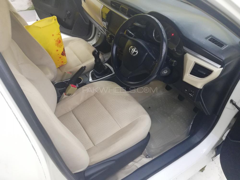 ٹویوٹا کرولا 2015 for Sale in چکوال ٹویوٹا کرولا 2015 for Sale in چکوال Image-8