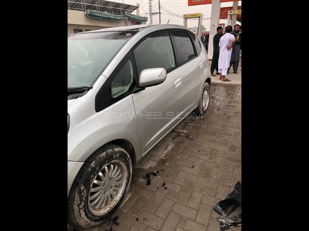 ہونڈا فٹ 2011 for Sale in ملتان ہونڈا فٹ 2011 for Sale in ملتان Image-2