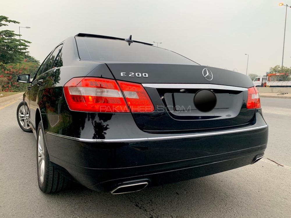 Mercedes Benz E Class 2012 for Sale in Lahore Mercedes Benz E Class 2012 for Sale in Lahore Image-8