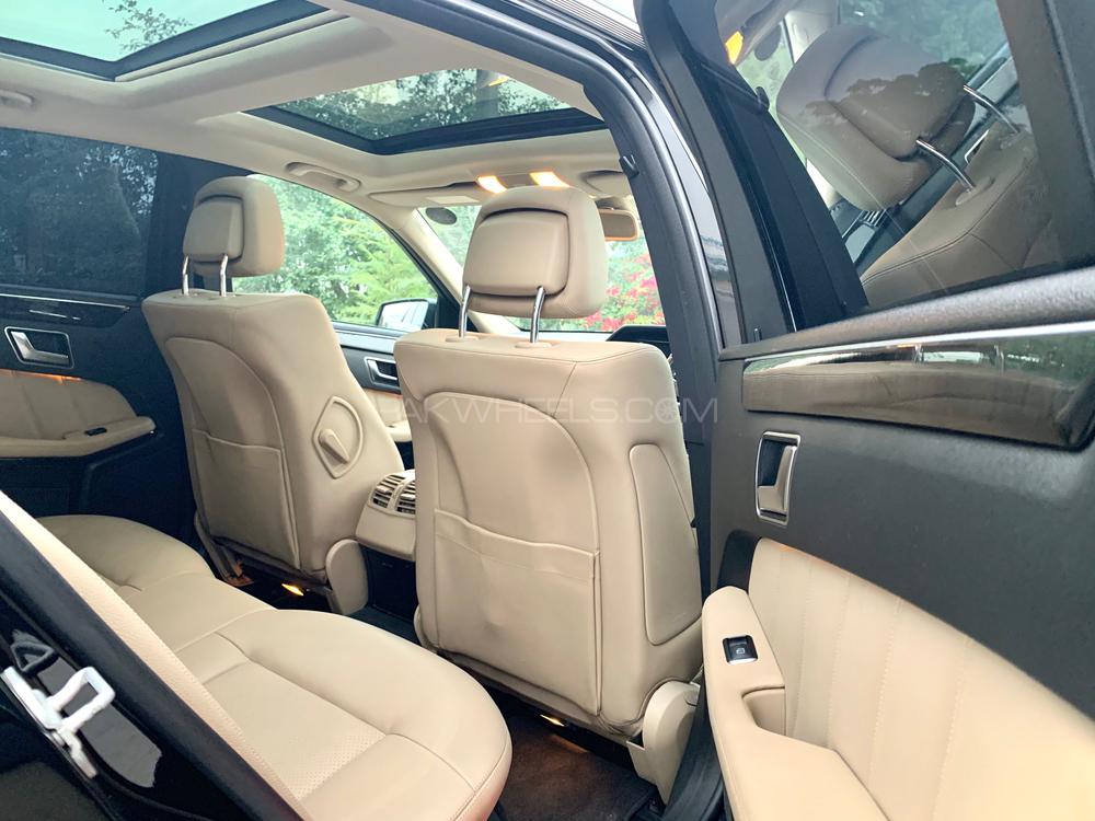 Mercedes Benz E Class 2012 for Sale in Lahore Mercedes Benz E Class 2012 for Sale in Lahore Image-16