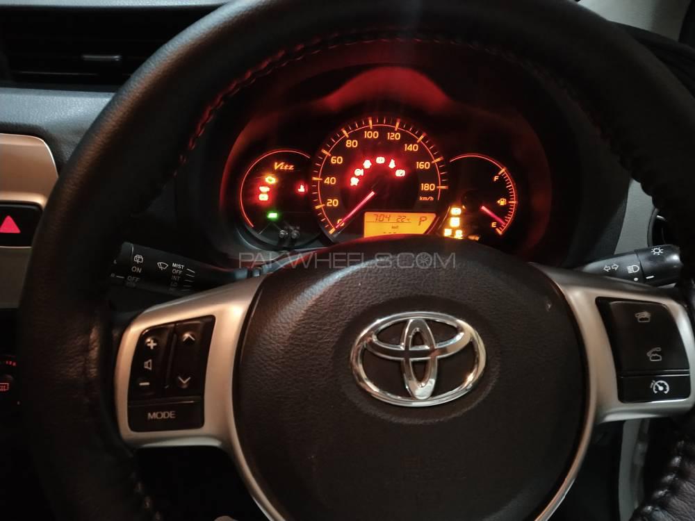 Toyota Vitz 2015 for Sale in Sargodha Toyota Vitz 2015 for Sale in Sargodha Image-8